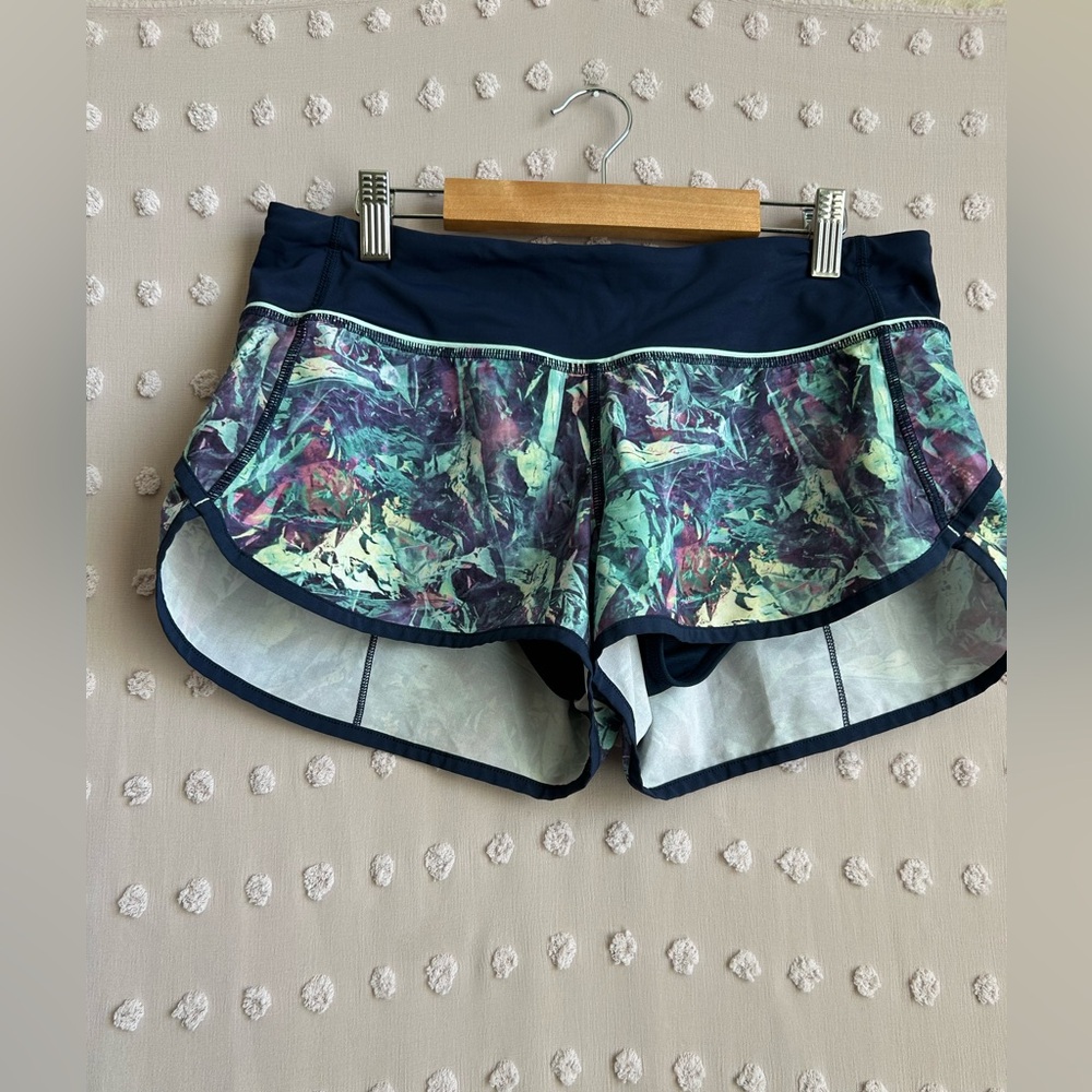 Lululemon Run Speed Short Vented Iridescent Deep Navy Sz 6‎